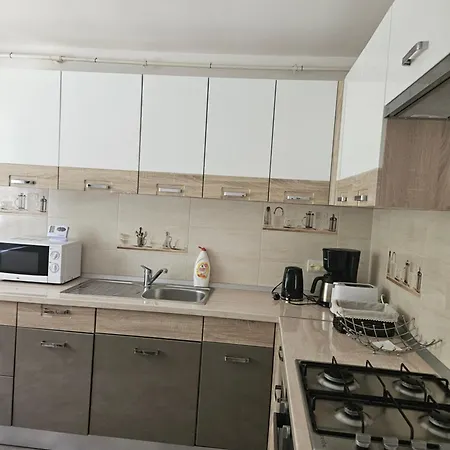 Dom wakacyjny Casa Gabriela *